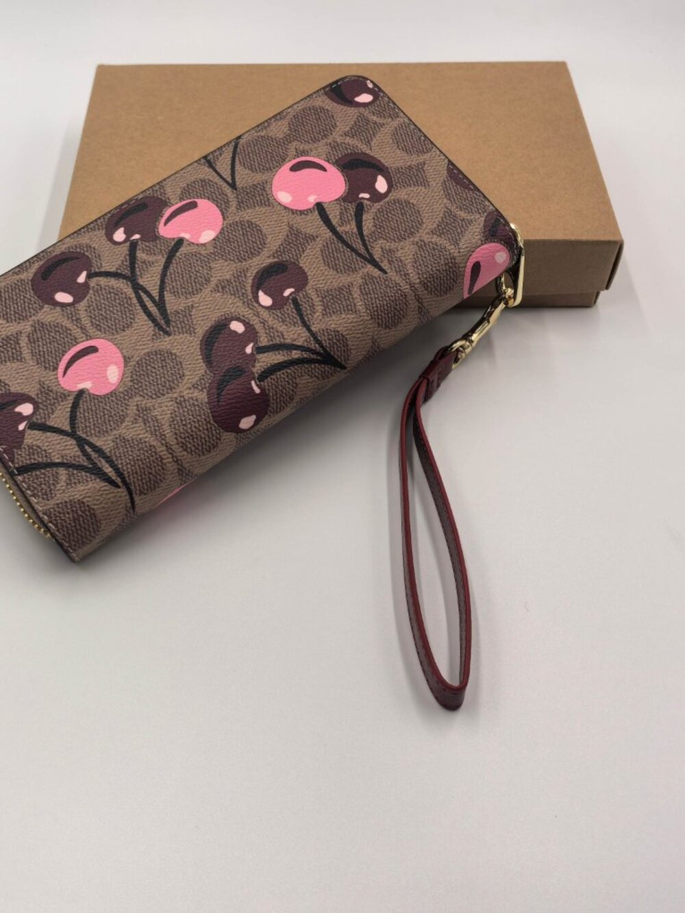 Coach Classic Vintage Fabric Printed Cherry Long Zipper Wallet